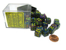 Chessex: D6 Festive™ DICE SET - 16MM